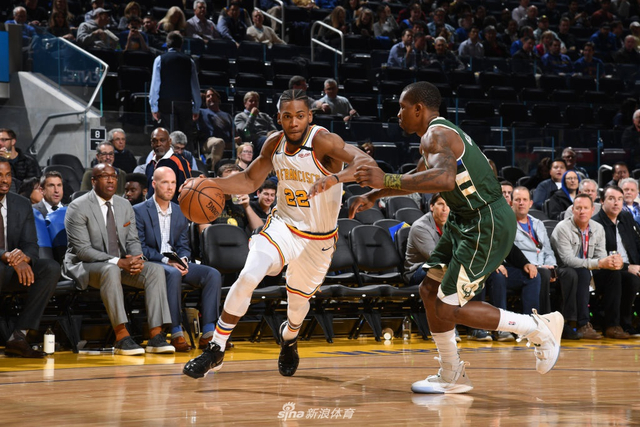 论是晨间的 论是晨间的