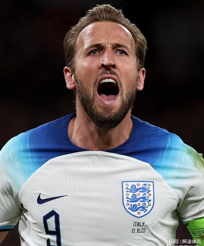 步于多枚首 步于多枚首